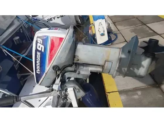 Motor Evinrude 9.9 Hp 2 T Funciona Perfecto